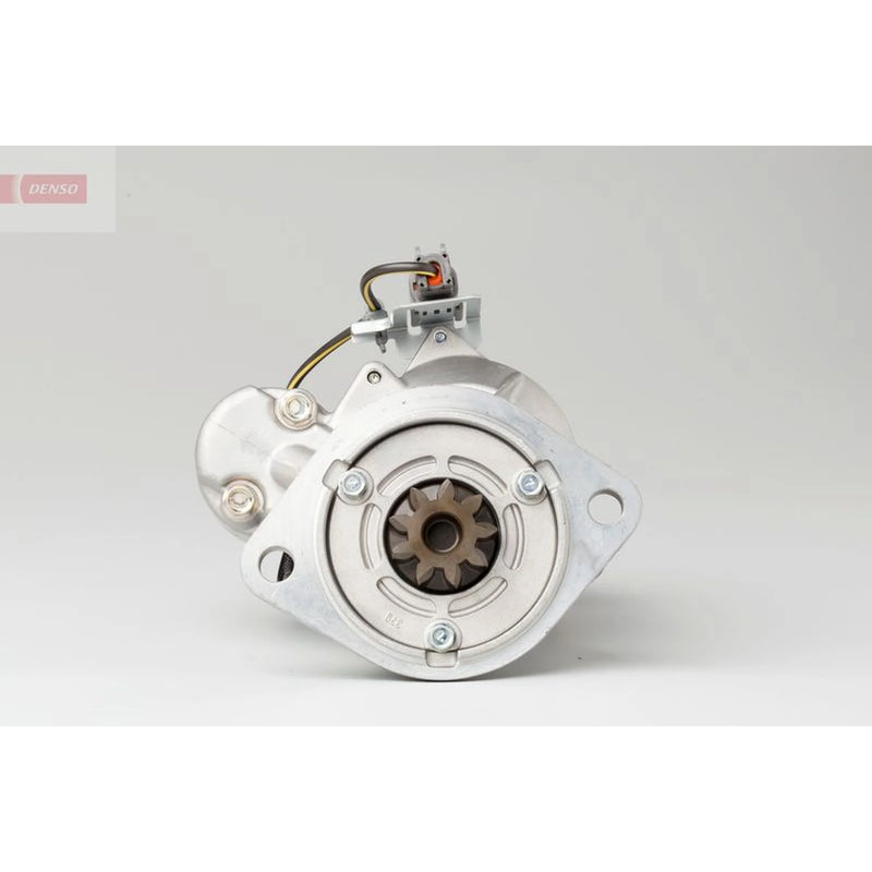 Denso Starter Motor 12V 2.5kW 9 Teeth fits Nissan Patrol Gr 2000 on 3.0