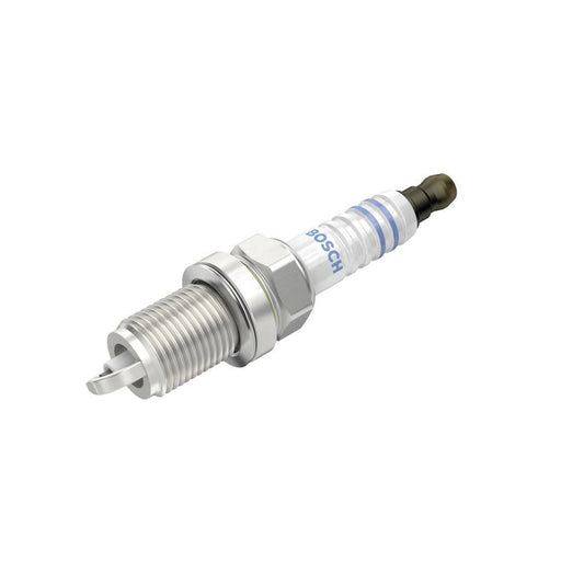 Bosch Ignition Service Kit (4 Spark Plugs + Ignition Coil) fits Kia Cee'D