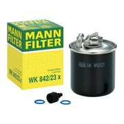 MANN-FILTER Full Service Kit with Air, Oil, Fuel & fits Jeep Grand Cherokee III