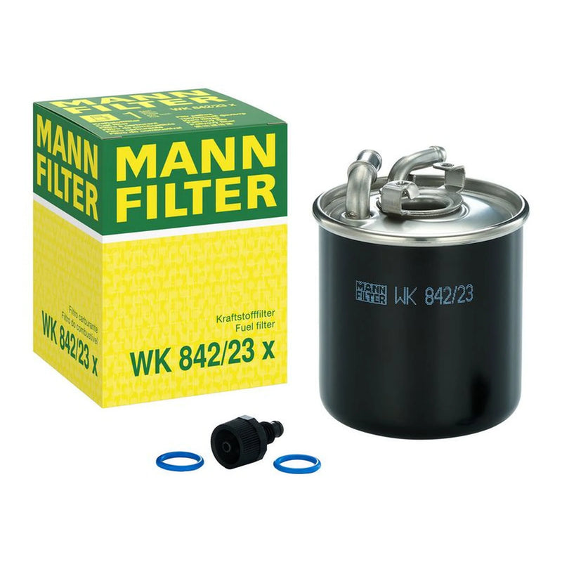 MANN-FILTER Full Service Kit with Air, Oil, Fuel & fits Jeep Grand Cherokee III