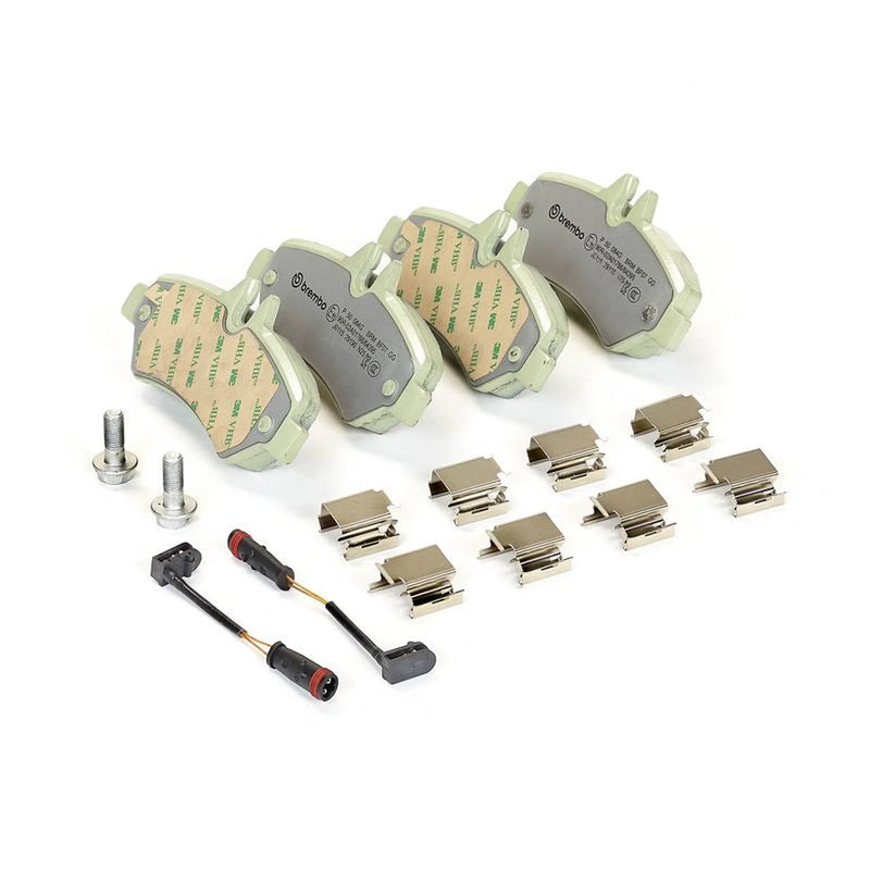 Brembo 4 x Rear Brake Pad Set fits Mercedes-Benz Sprinter 3,5-T 2006-2018