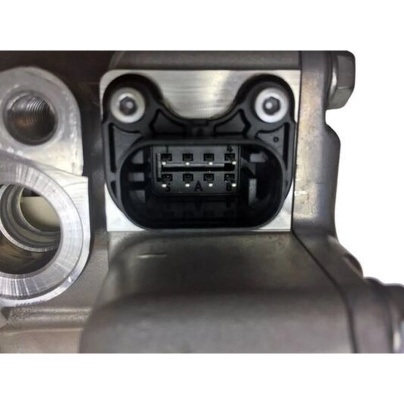 Mahle Air Conditioning Compressor fits Volvo V60 I 2012-2018