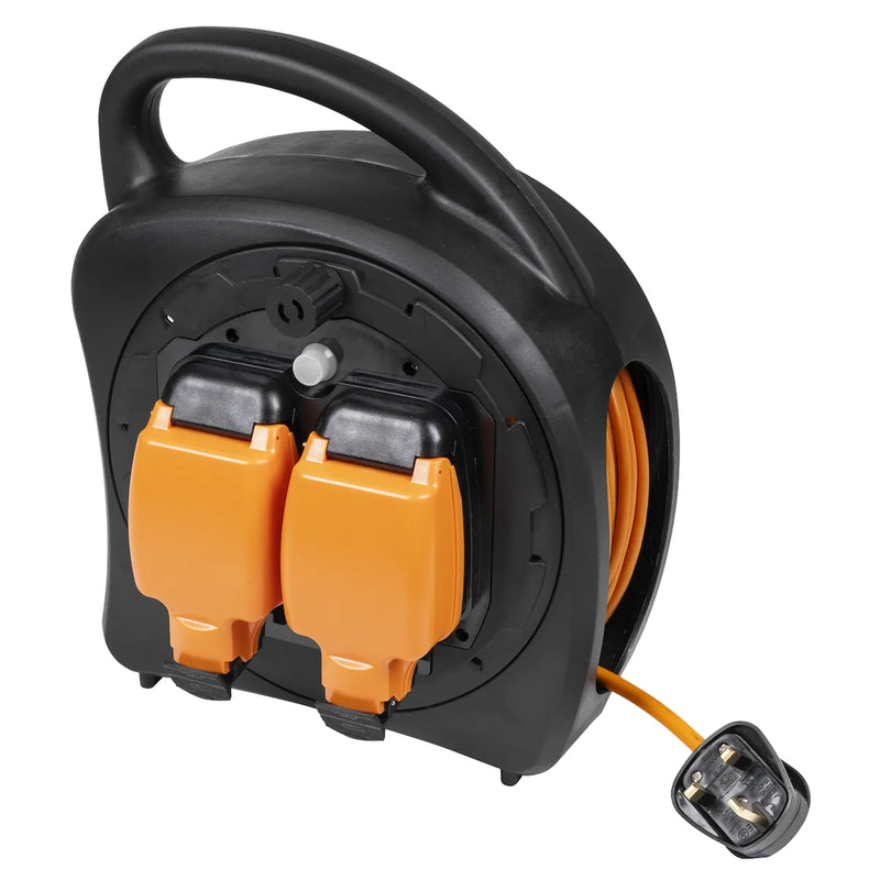Sealey 20m Weatherproof Extension Reel GCR20 with Thermal Trip