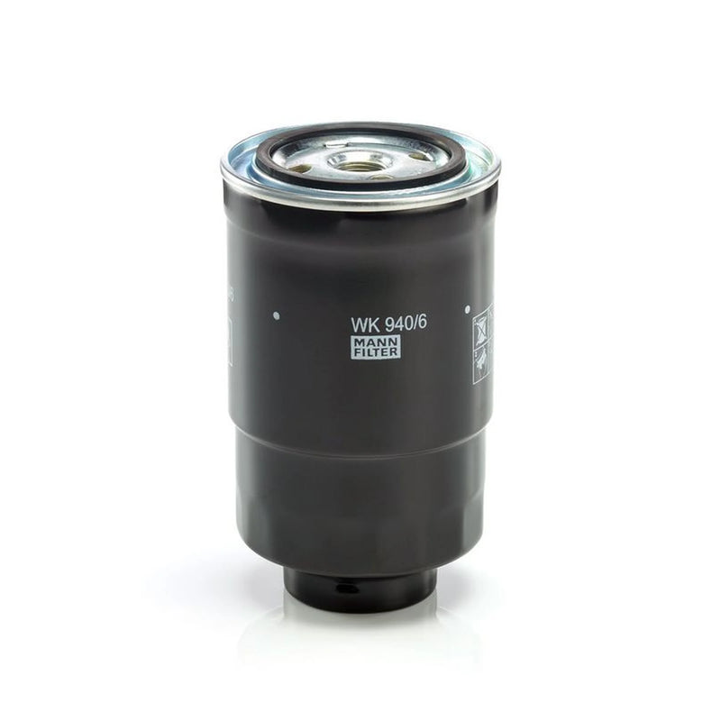 MANN-FILTER Full Service Kit with Air, Oil, Fuel & Cabin F fits Nissan X-Trail I
