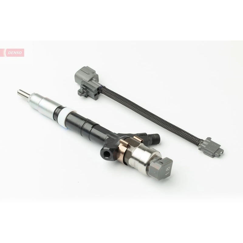 Denso Diesel Injector Nozzle Tip fits Toyota Land Cruiser Colorado 2000-2002 3.0