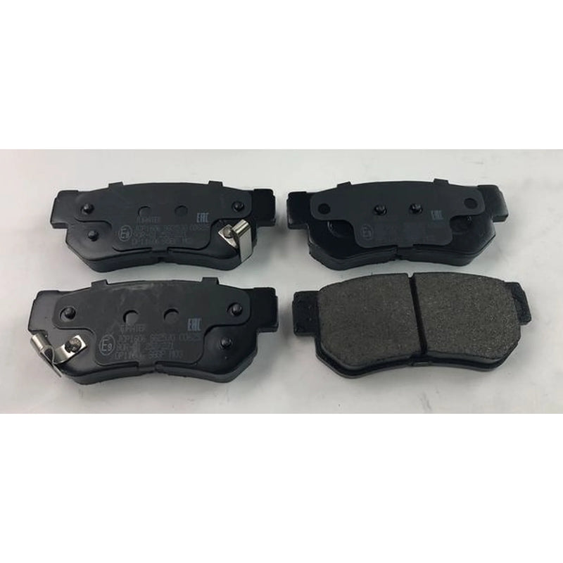 Juratek Front & Rear Brake Discs & Pads fits Kia Sportage II 2004-2010 2.0