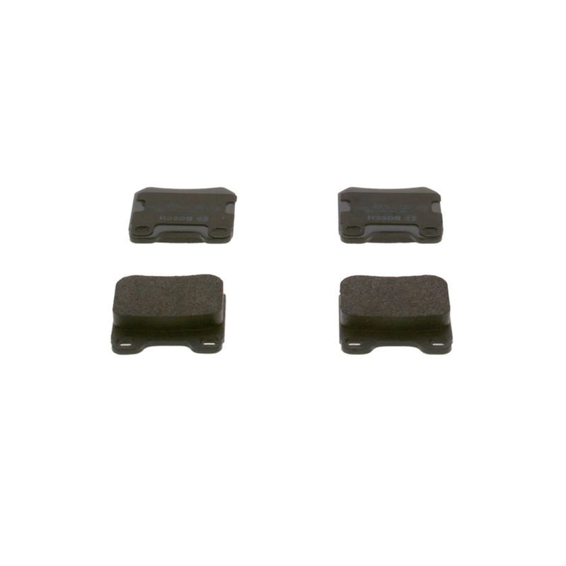 Bosch Front & Rear Pads fits Vauxhall Carlton 1986-1994 1.8 2.0 2.2 2.3