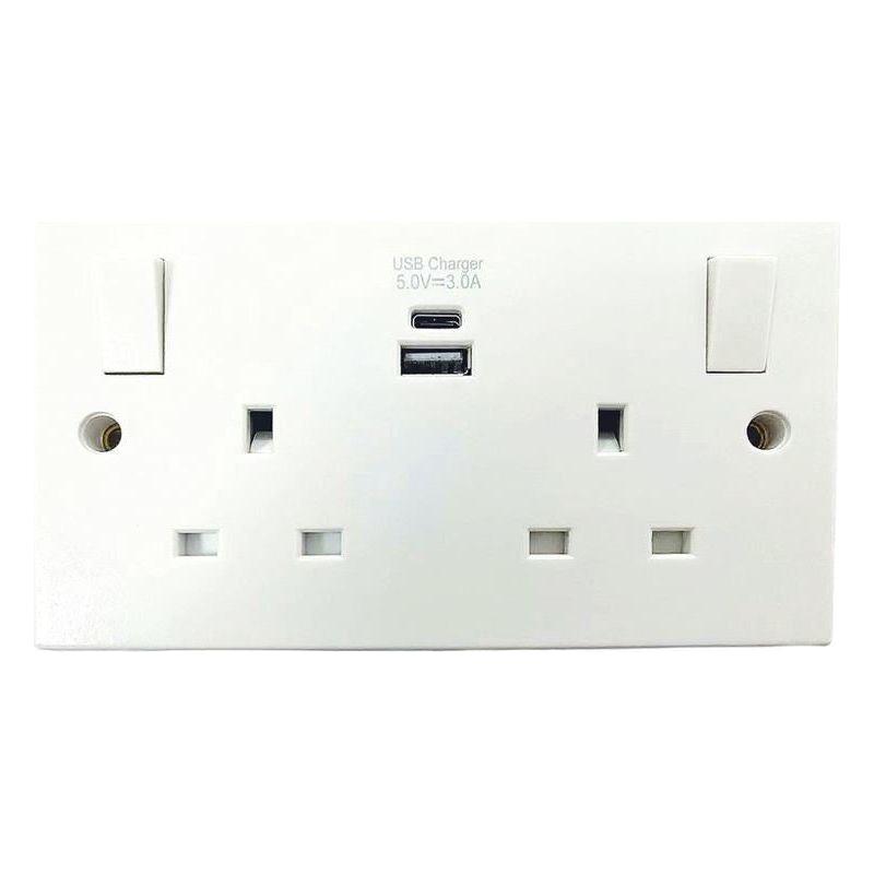 Dencon Switched Socket 2-Gang + 2 USB A/C Ports 13A Dencon - Town Tools