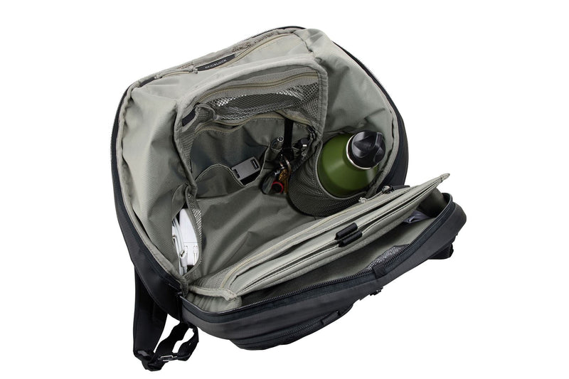 Thule Tact backpack 21L - Black Daypack Thule - Bars 4 Cars