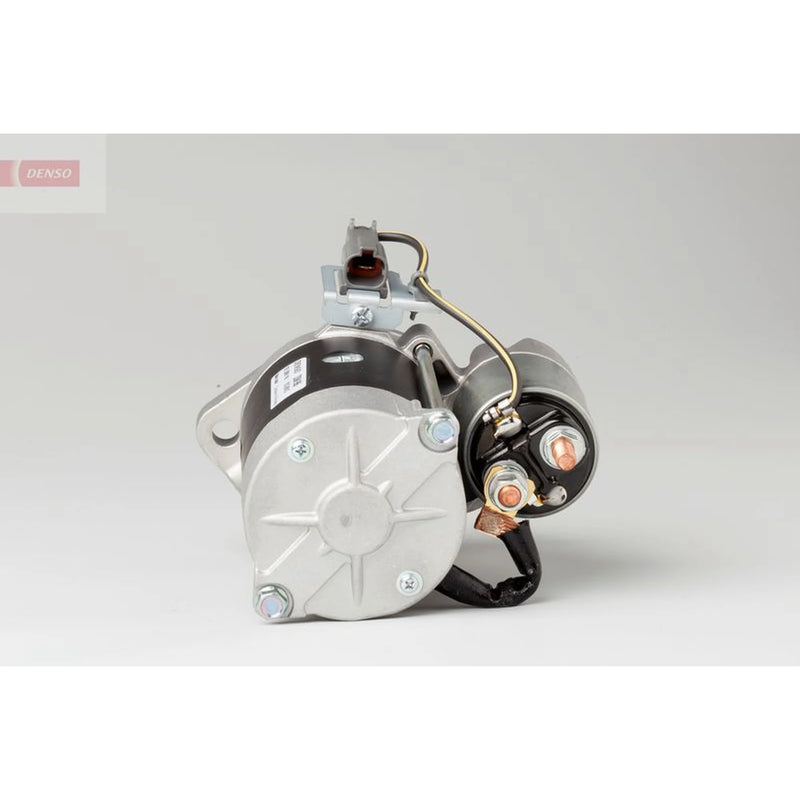 Denso Starter Motor 12V 2.5kW 9 Teeth fits Nissan Patrol Gr 2000 on 3.0