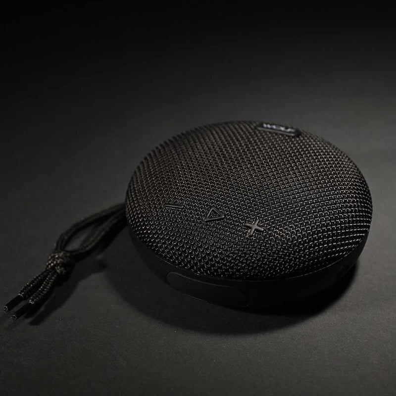 Wolf Outdoors Travel Speaker Waterproof USB-C Wolf Outdoors - Dynamic Drive