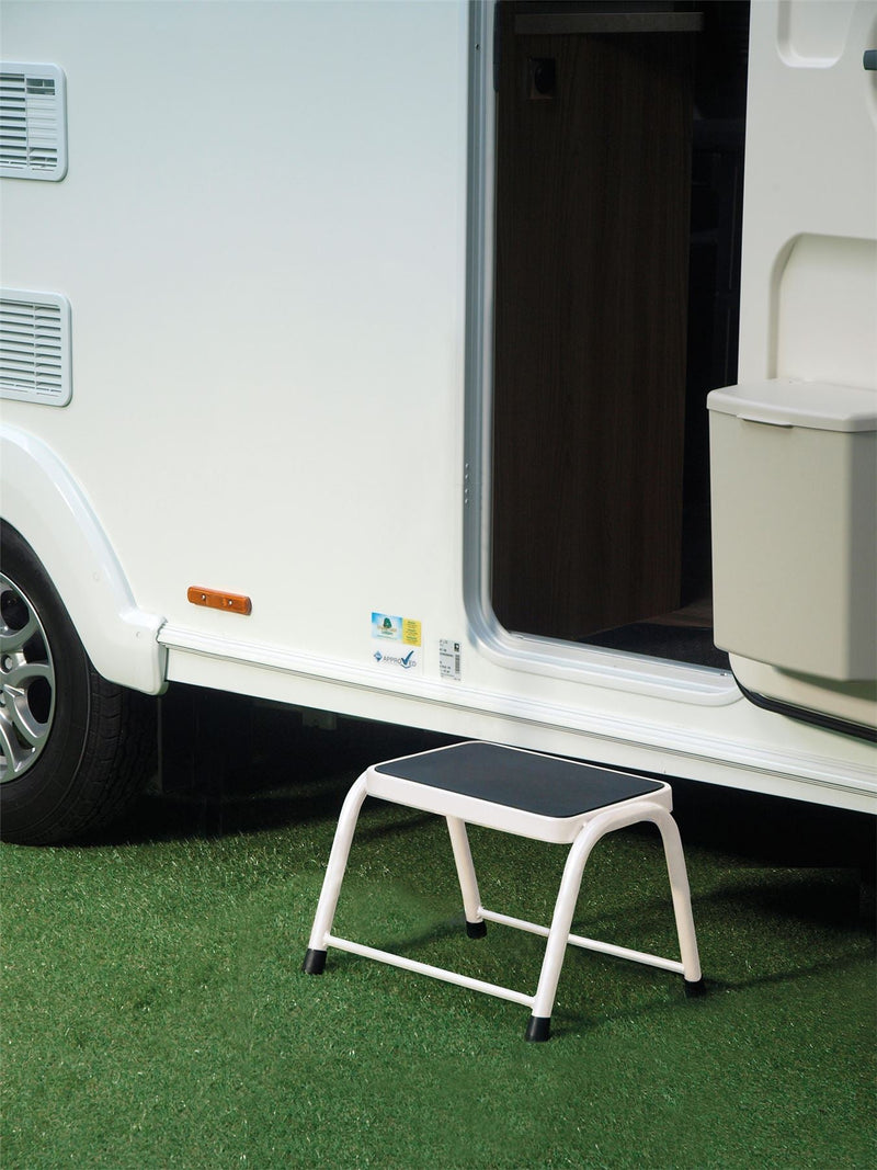Caravan Single step in white Quest - Dynamic Drive