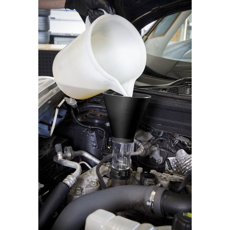 Sealey Engine Oil Funnel Set 3pc for Renault & Nissan VS7104 Sealey  - Dynamic Drive