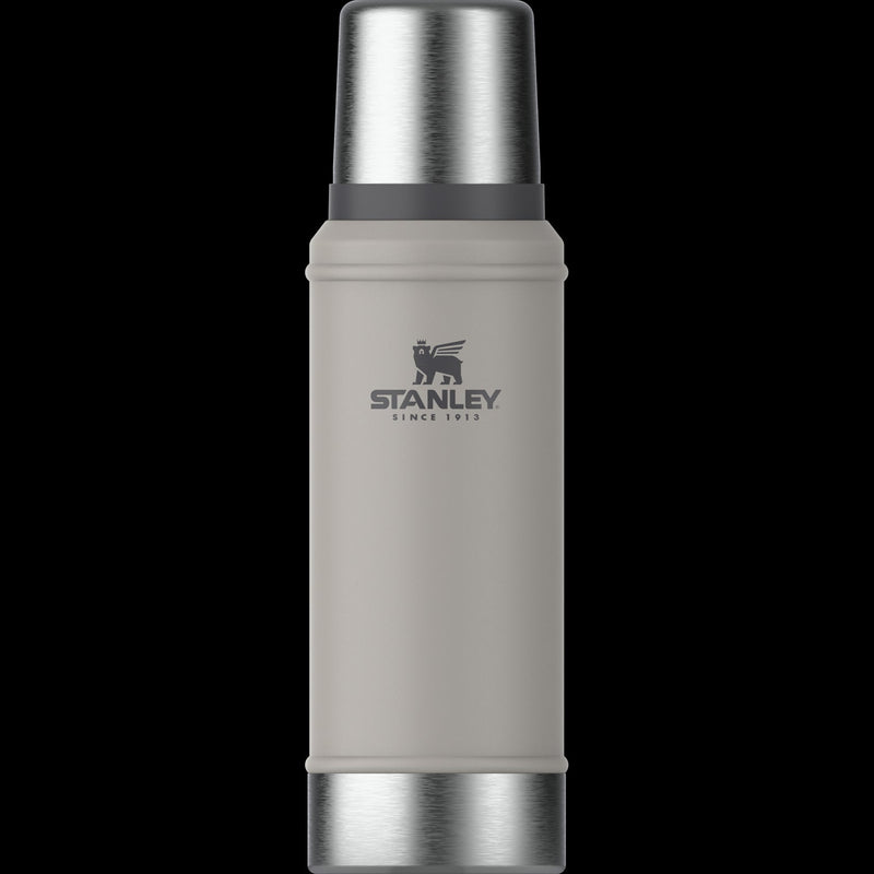 Stanley Legendary Classic Bottle 0.75L Stanley - Bars 4 Cars