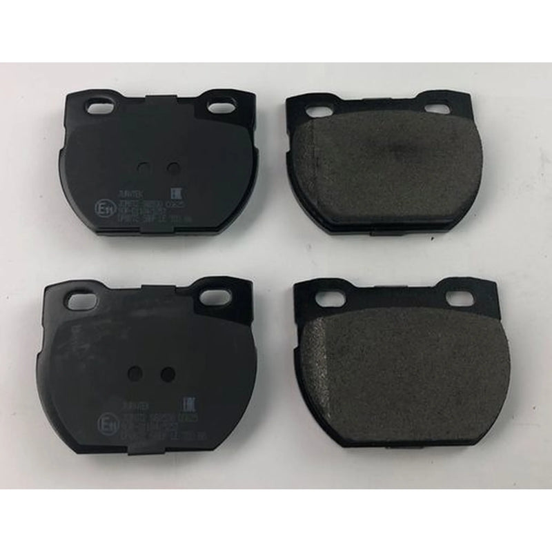 Juratek Rear Brake Pad Set fits Land Rover Defender 1990-2016