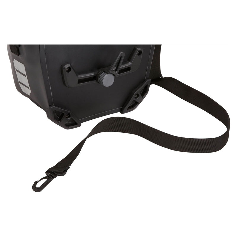 Thule Shield pannier 13L 2-pack black Pannier Thule - Bars 4 Cars