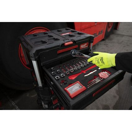 Milwaukee 1/2 Dr Ratchet, Socket And Hex Key Set Packout Foam Insert 70 Pc Milwaukee - Dynamic Drive