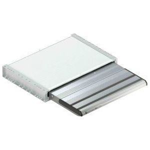 Innolight 440 Manual Step Slide Out 2021104065 Innolight - Dynamic Drive