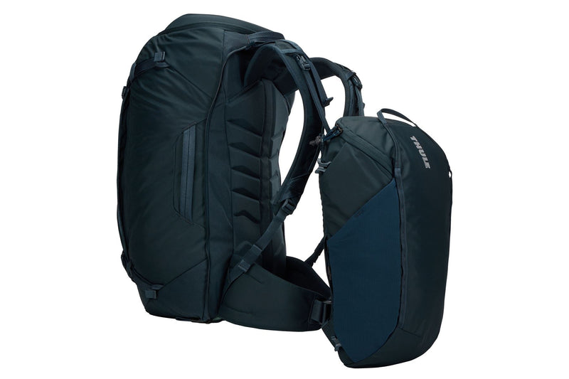 Thule Landmark 70L travel pack darkest blue Thule - Bars 4 Cars