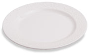 Quest 16 Piece Camping Dinner set whistful white Quest - Dynamic Drive