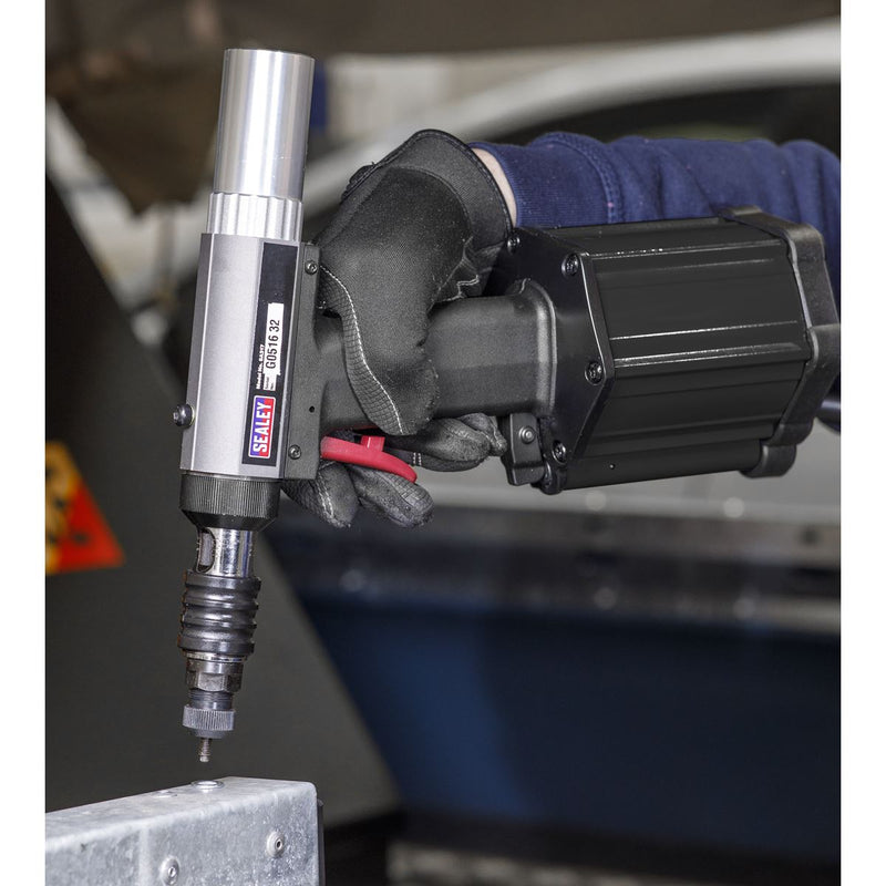 Sealey Air/Hydraulic Nut Riveter Heavy-Duty Vacuum System SA317 Sealey - Dynamic Drive