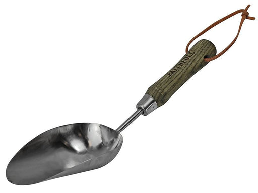 Faithfull Prestige Stainless Steel Hand Scoop Ash Handle Faithfull - Dynamic Drive