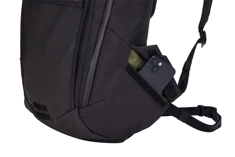 Thule Paramount bike commute backpack black 20L Thule - Bars 4 Cars
