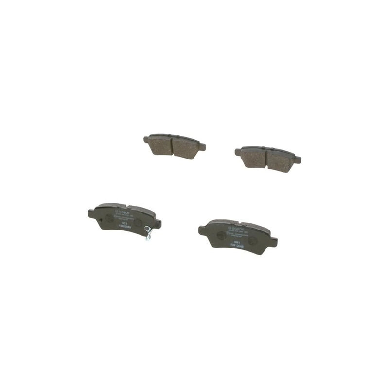 Bosch Front & Rear Pads fits Nissan Pathfinder III 2005-2010 2.5 3.0 4.0