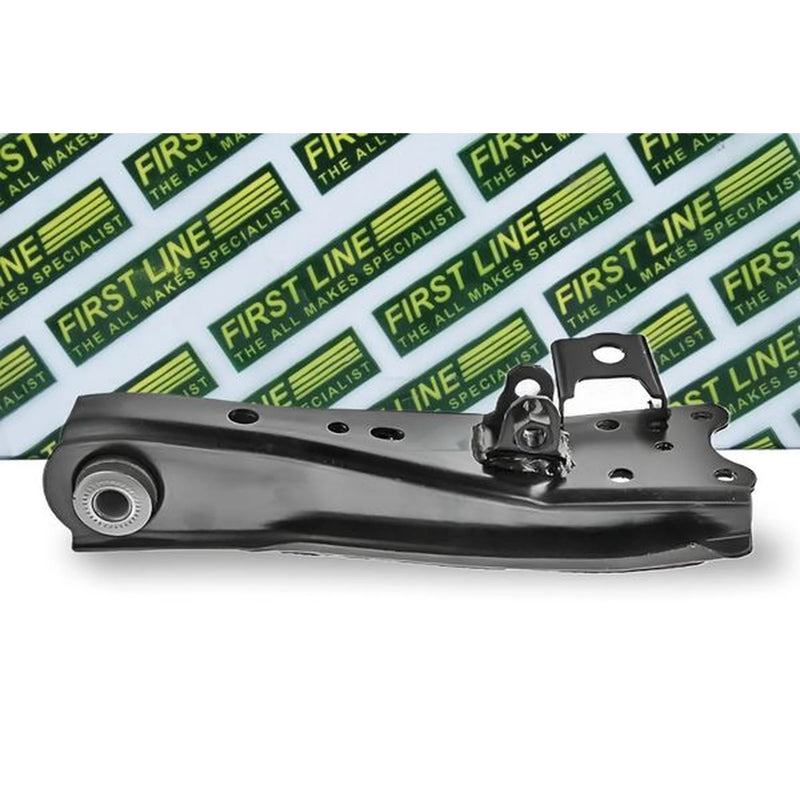 First Line Control/Trailing Arm fits Toyota Hiace IV 2006-2012 2.5