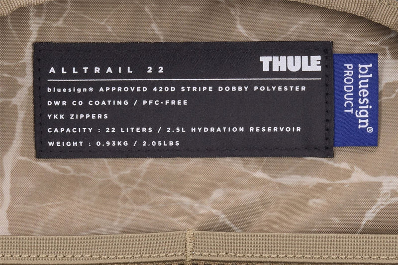 Thule AllTrail hydration pack 22L black Thule - Bars 4 Cars