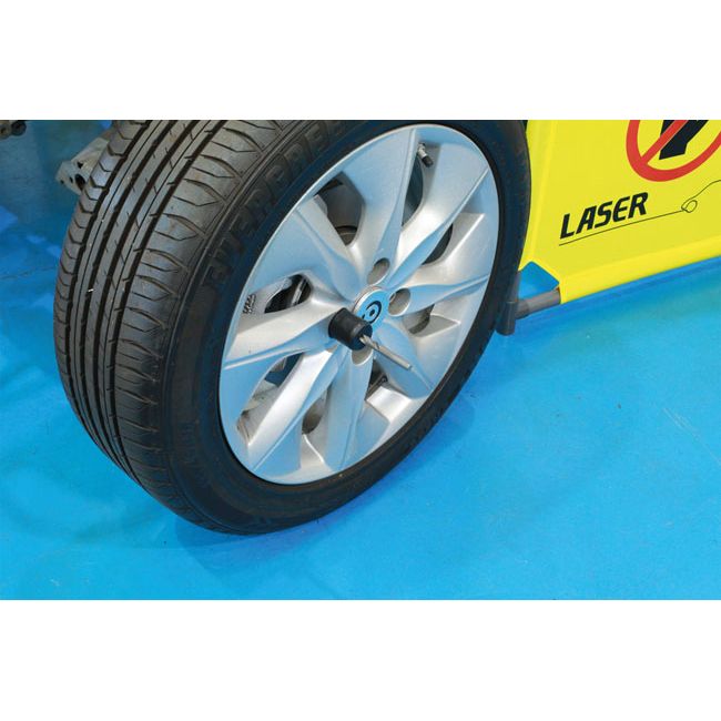Laser Locking Wheel Nut Removal Kit - Lug Driller Laser - Dynamic Drive