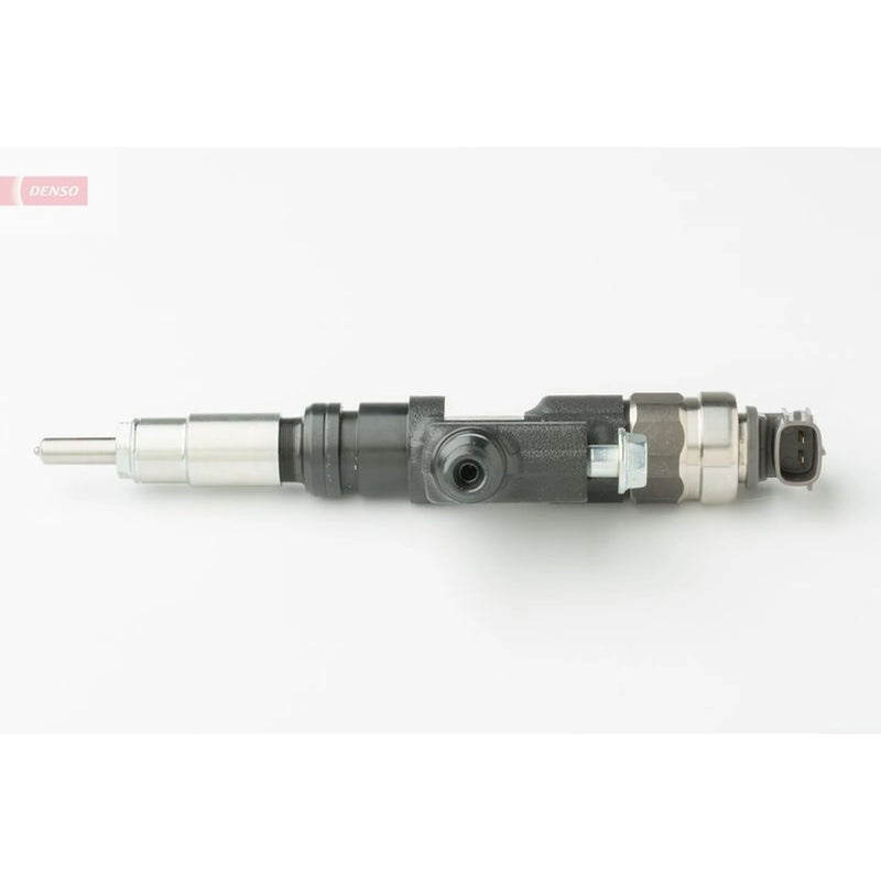 Denso Diesel Injector Nozzle Tip fits Hino 300 Series 1999 on