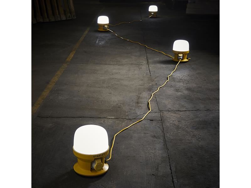 Stanley® Lighting Magnetic Globe Light with Outlet Socket 2600 Lumens STANLEY® Lighting - Dynamic Drive