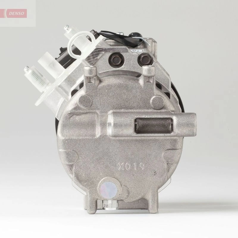 Denso Air Conditioning Compressor fits Chrysler 300C 2005-2012 3.0