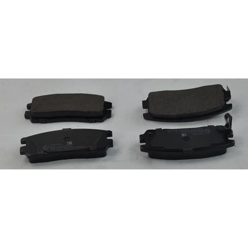 Juratek Rear Brake Pad Set fits Isuzu Trooper III 1998-2004 3.0 3.5