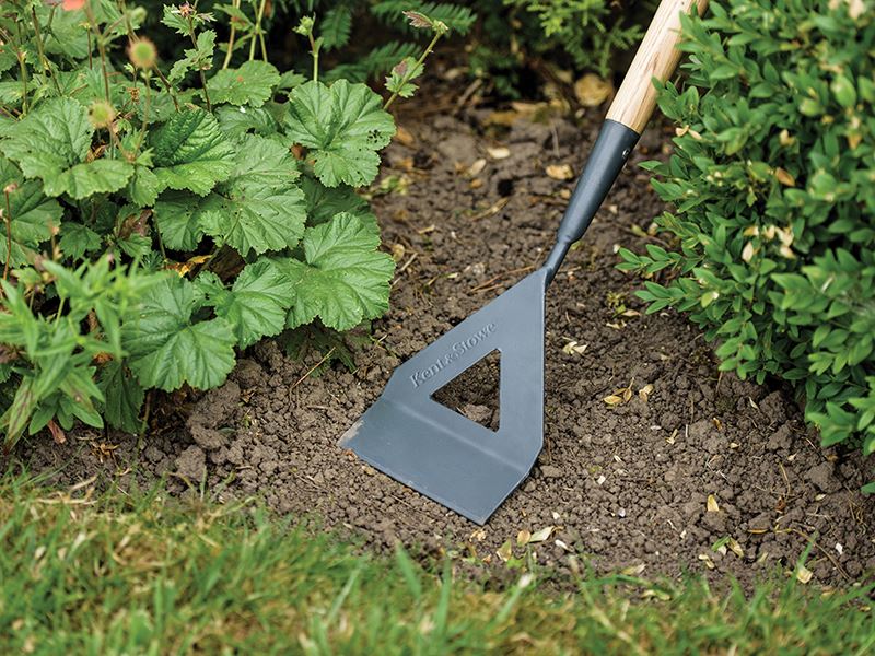 Kent & Stowe Long Handled Dutch Hoe Carbon Steel, FSC® Kent & Stowe - Dynamic Drive