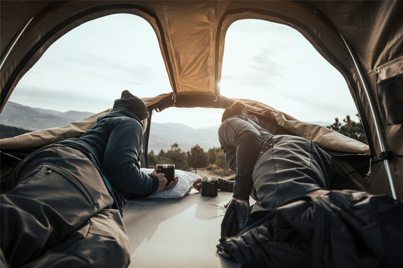 Thule Approach M two/three-person roof top tent fennel tan Thule - Bars 4 Cars