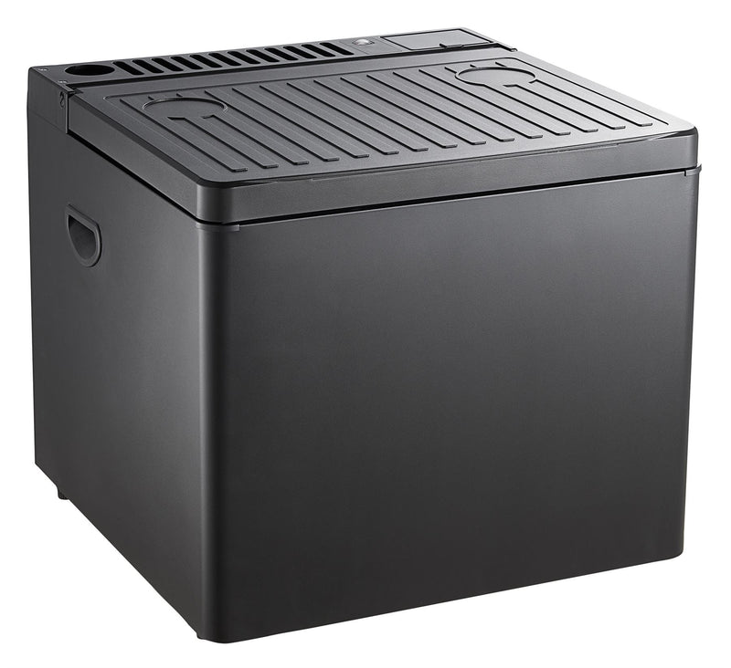Quest Nuuk 3 way Fridge 12V & Mains Cooler Quest - Dynamic Drive
