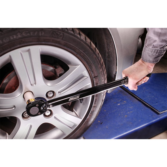 Sealey Micrometer Torque Wrench 1/2"Sq Drive Calibrated Black Series AK624B Sealey - Dynamic Drive