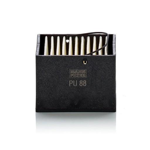 MANN-FILTER Full Service Kit with Air, Oil, Fuel & Cabin Filters fits Man L2000