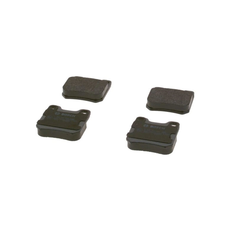 Bosch Front & Rear Pads fits Vauxhall Carlton 1986-1994 1.8 2.0 2.2 2.3