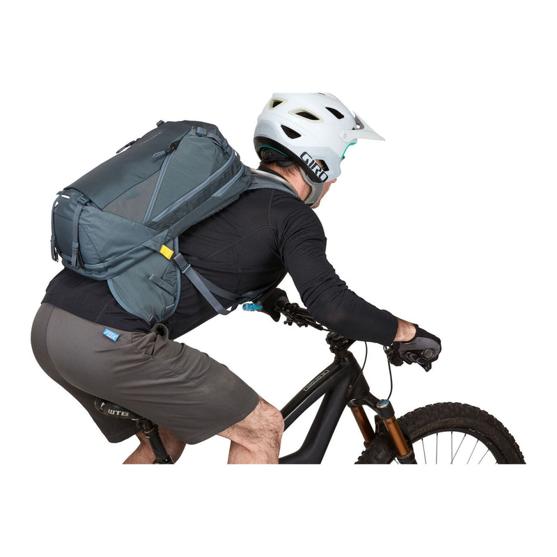 Thule Rail Rucksack 18L Dark Slate Grey Hydration Pack Thule - Bars 4 Cars