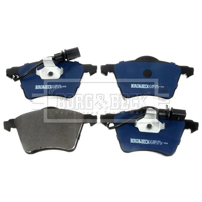 Borg & Beck Front & Rear Brake Discs & Pads fits VW Transporter Platform
