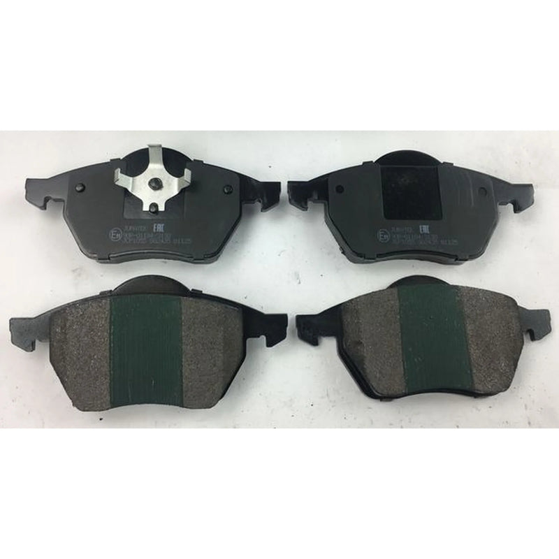 Juratek Front Brake Vented Discs & Pads fits VW Passat B5 1996-2000