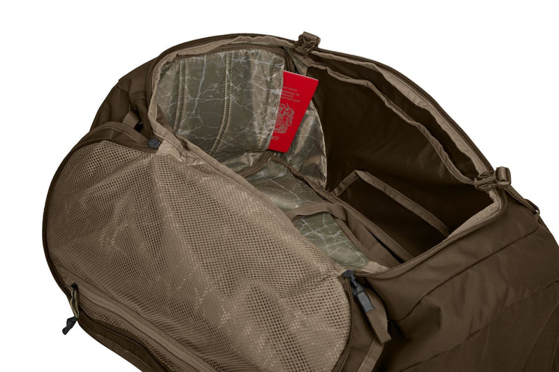 Thule Landmark 40L travel pack deep khaki Thule - Bars 4 Cars