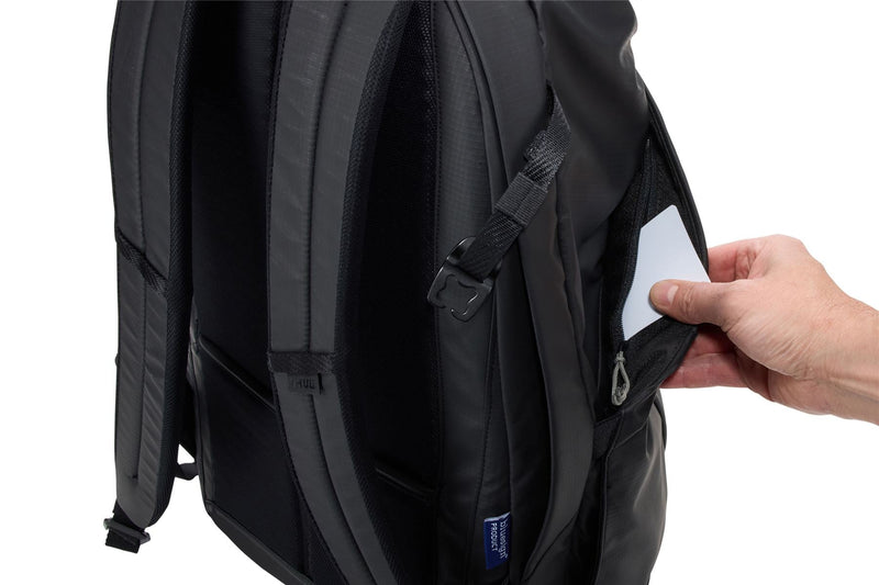 Thule Tact backpack 21L - Black Daypack Thule - Bars 4 Cars