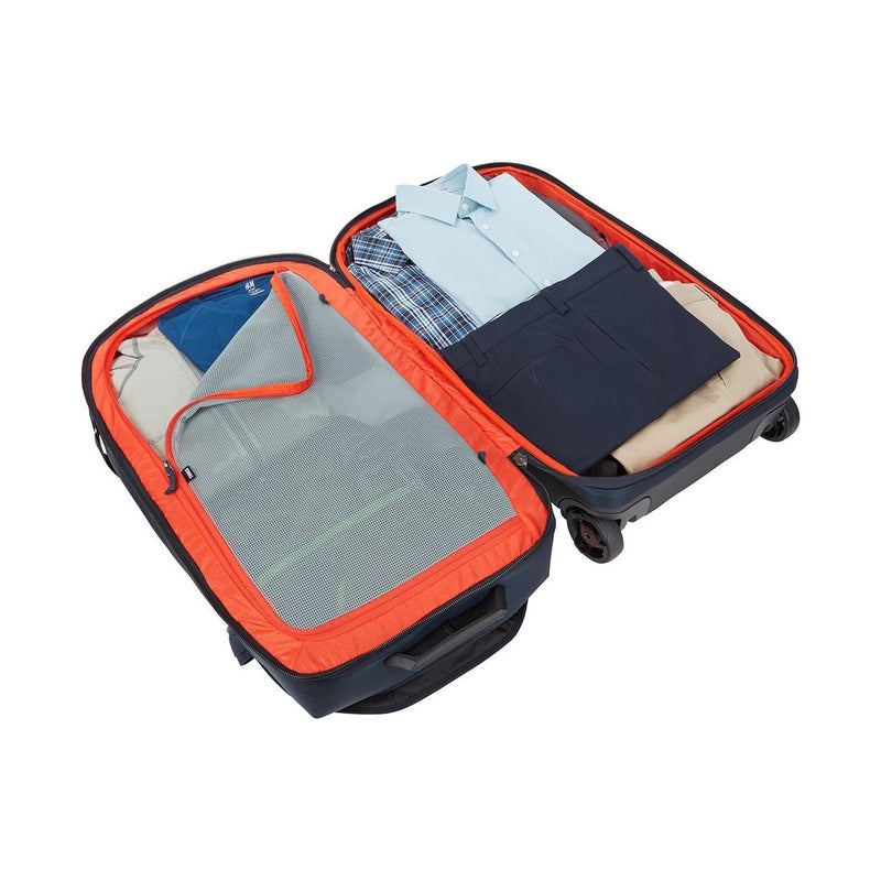 Thule Subterra Wheeled Duffel Bag 70 cm/28" Mineral Blue Travel and Duffel Bag Thule - Bars 4 Cars