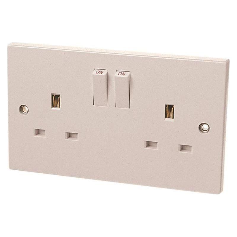 Dencon Switched Socket 2-Gang 13A Dencon - NN4 Online