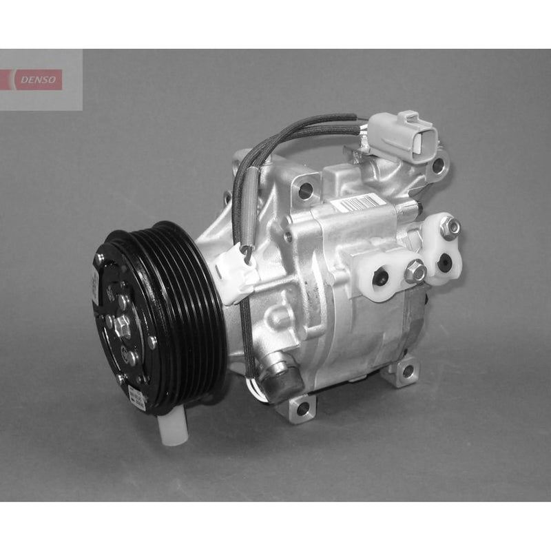 Denso Air Conditioning Compressor fits Toyota Corolla Verso 2001-2004 1.6 1.8