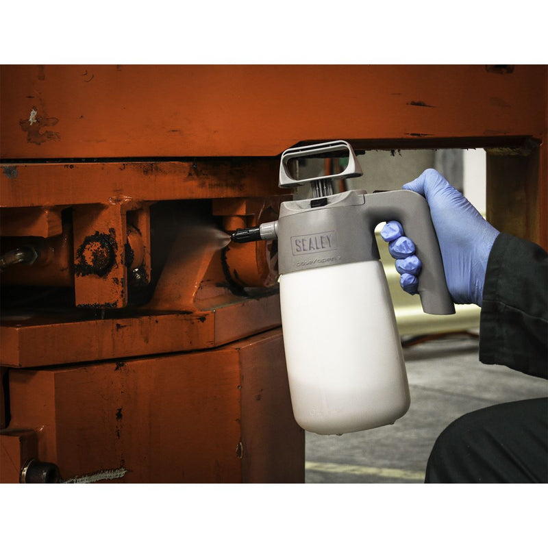 Sealey Premier Industrial Pressure Sprayer with Vitonï Seals SCSG06 Sealey - Dynamic Drive
